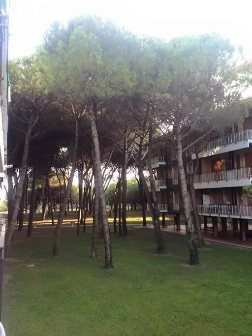 Jesolo Pineta - Appartamento Due Camere Matrimoniali Fronte Mare דירה לידו די ג'סולו