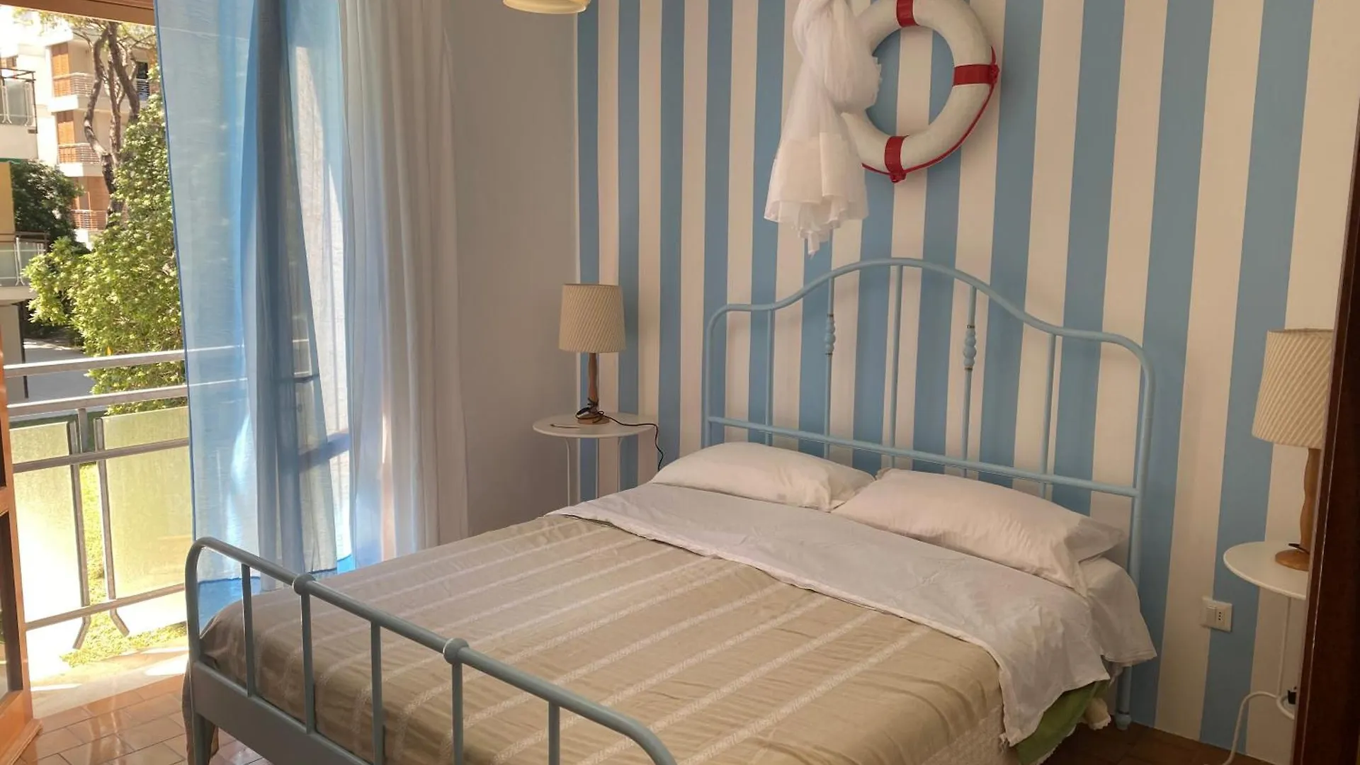 דירה Jesolo Pineta - Appartamento Due Camere Matrimoniali Fronte Mare